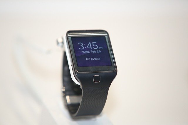 smart-watch-tech